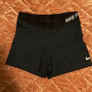 Nike Pro